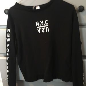 Black long sleeve crop top